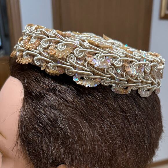 Vintage 60s Womens Small Pillbox Hat Mid Century Pink Taupe Pailettes Sequins - Picture 3 of 11